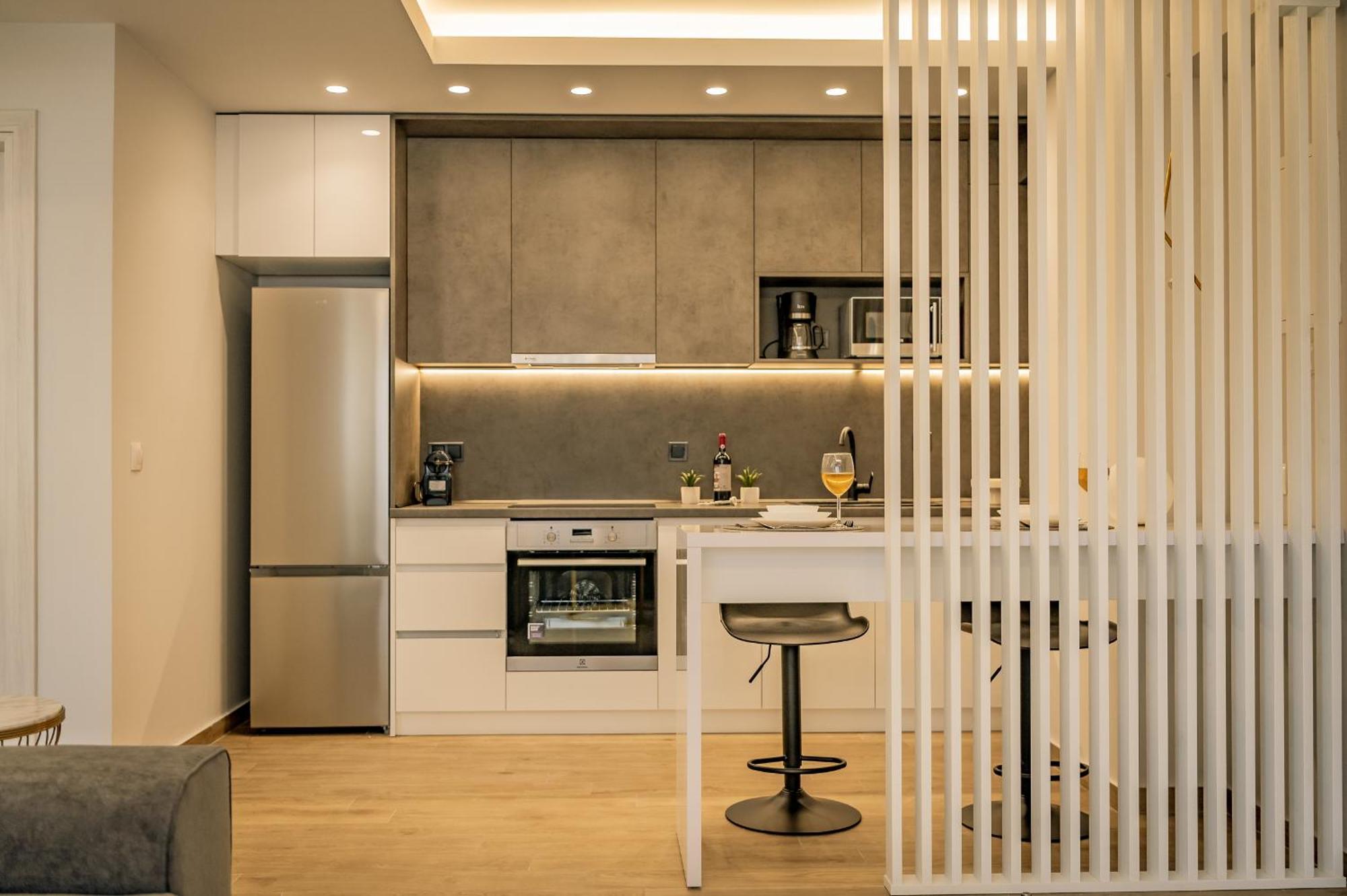 Urban Luxury Suites Салоники Экстерьер фото